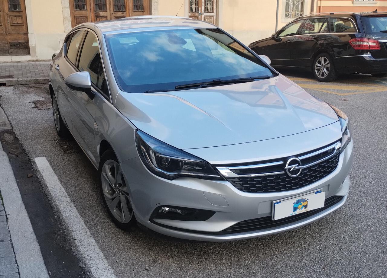 Opel Astra 1.6 CDTi 136CV Start&Stop 5 porte Dynamic NEOPATENTATI