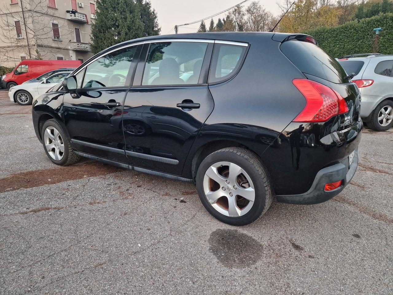 Peugeot 3008 1.6 HDi 112CV cambio robotizzato Tecno