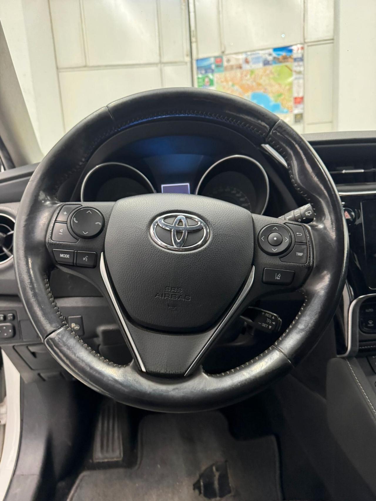 Toyota Auris Touring Sports 1.8 Hybrid Active Plus