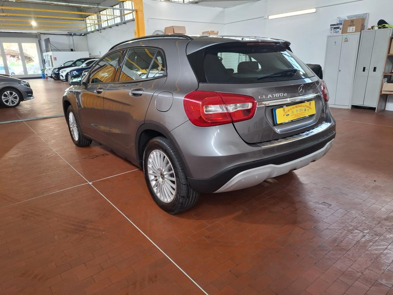 Mercedes-benz GLA 180 d Automatic Premium full optional
