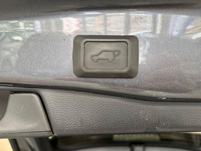 Toyota RAV4 2.5 HV (222CV) E-CVT Lounge AWD-i