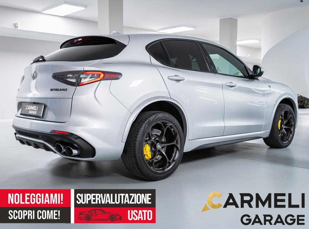 Alfa Romeo Stelvio 2.9 Bi-Turbo V6 510 CV AT8 Quadrifoglio