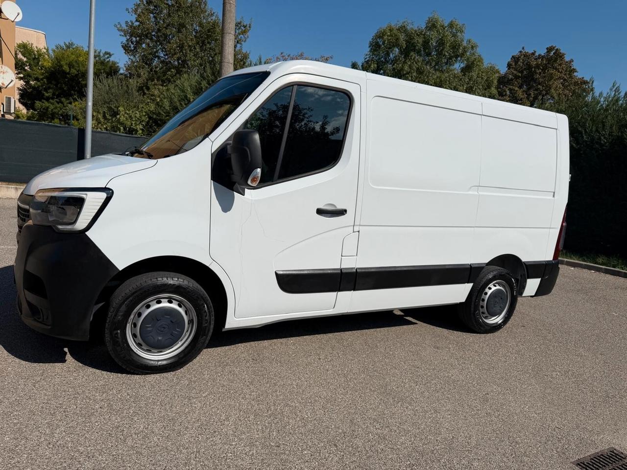 Renault Master T35 2.3 dCi/135 - 12 MESI DI GARANZIA -