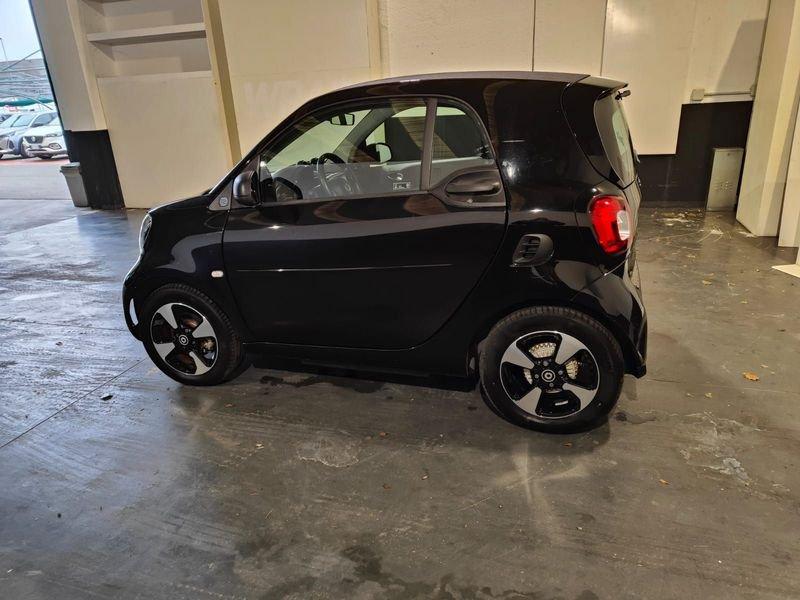 smart fortwo EQ Passion