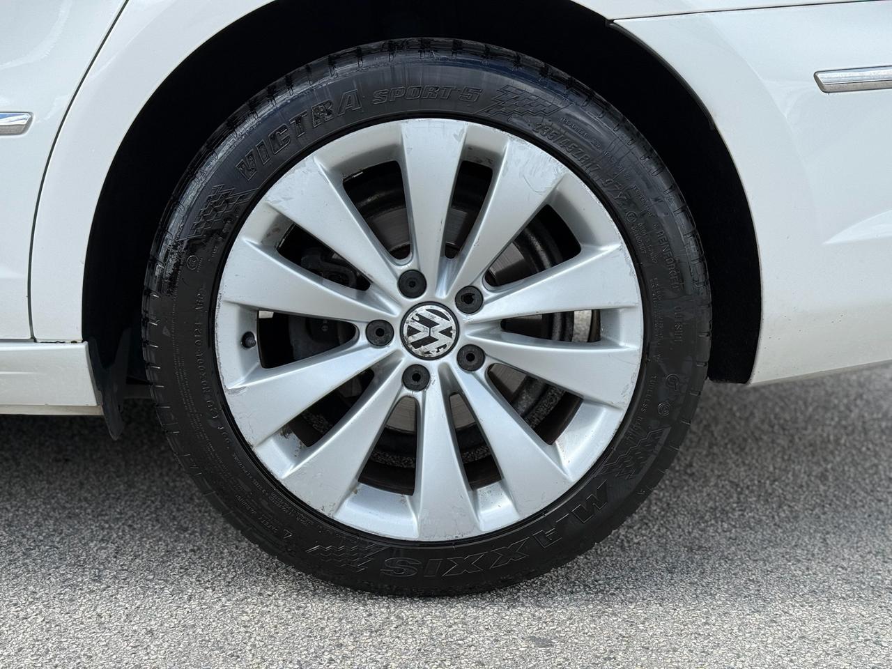 VOLKSWAGEN Passat CC 2.0 143cv TDI DPF DSG