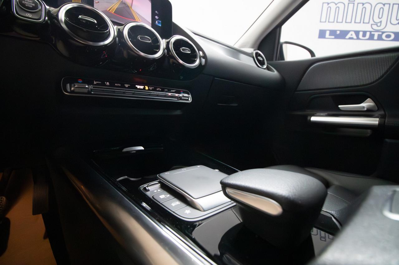 Mercedes-Benz B 200 Sport Plus Auto 163cv