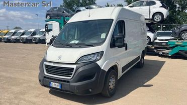 PEUGEOT Boxer 330 L2H2 2.2 BlueHDi 140cv - GB384KR