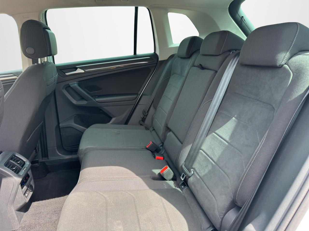 Volkswagen Tiguan 2.0 TDI 150 CV SCR DSG Elegance