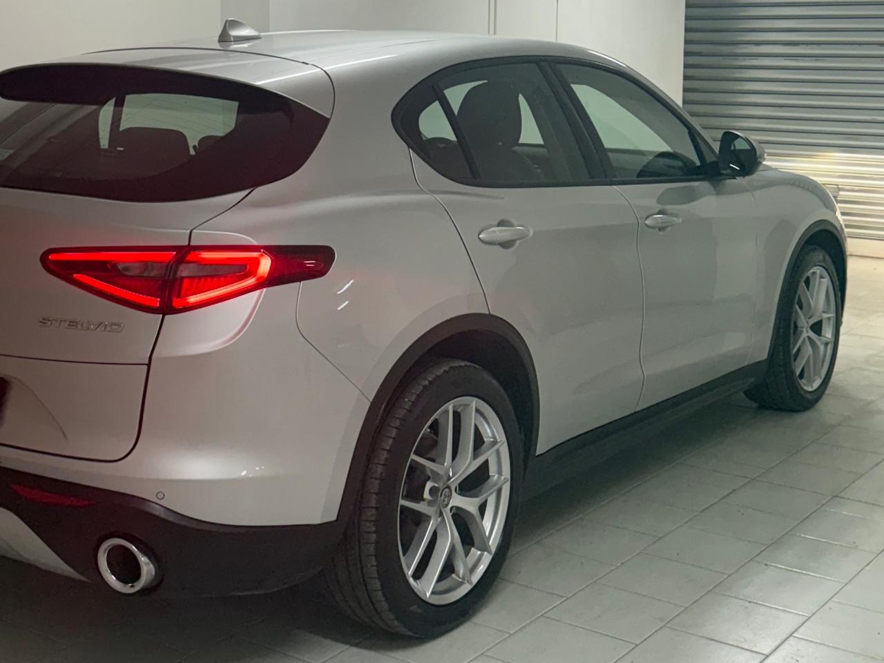 Alfa Romeo Stelvio 2.2 Turbodiesel 190CV IVA ESPOSTA