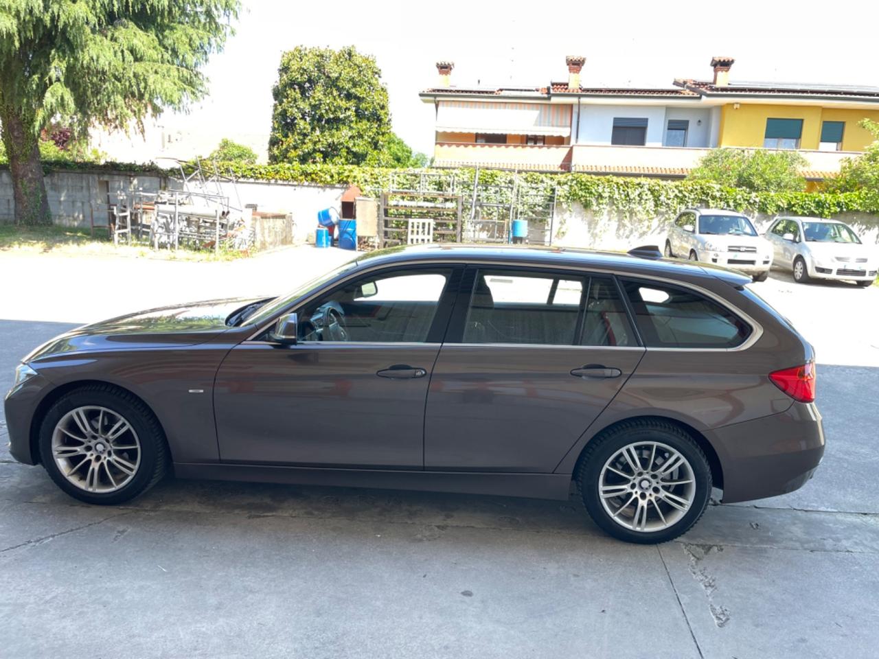 Bmw 316 316d Touring Luxury