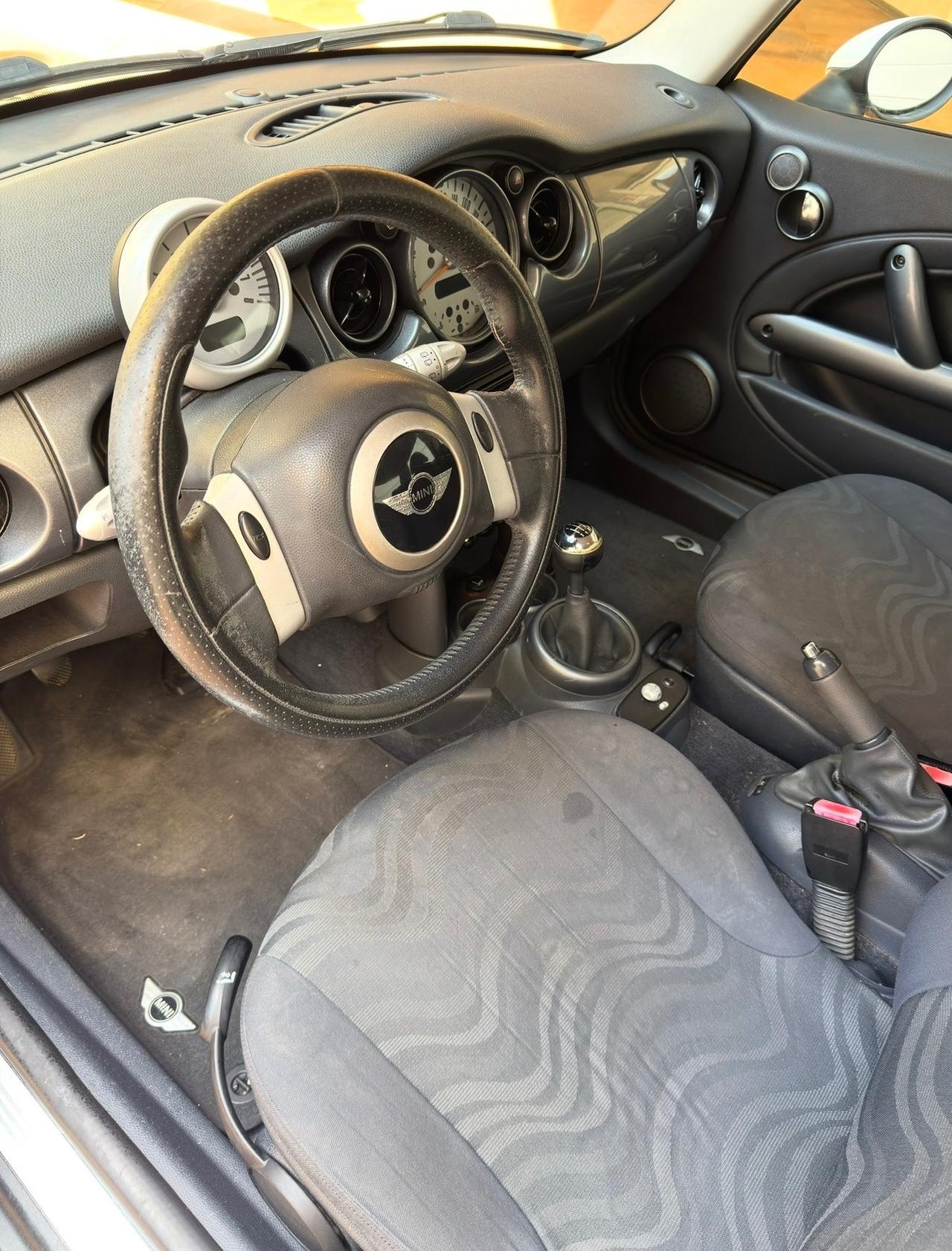 Mini 1.6 16V One de luxe