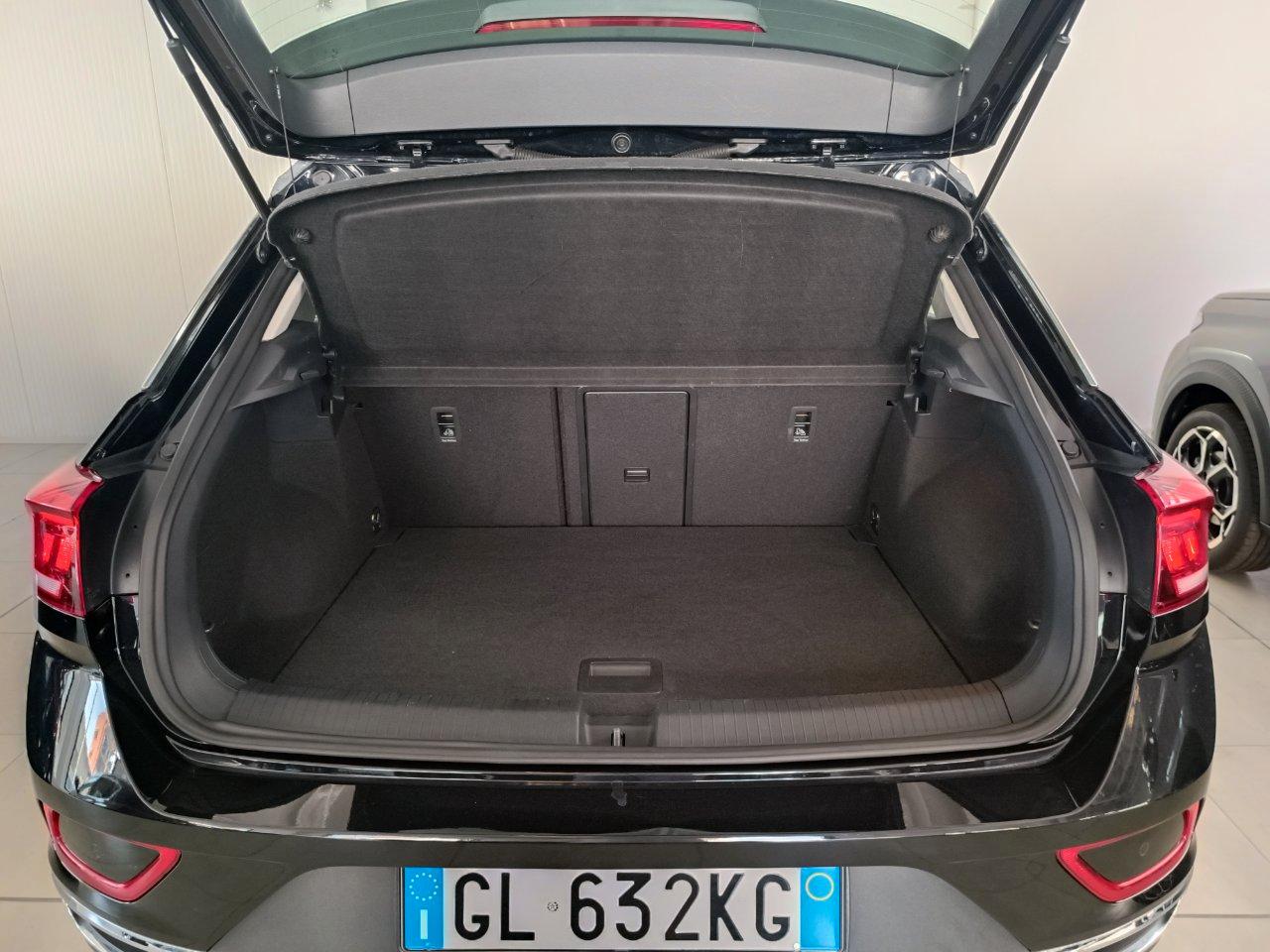 Volkswagen T-Roc 1.0 tsi STYLE 110cv UFFICIALE VOLKSWAGEN