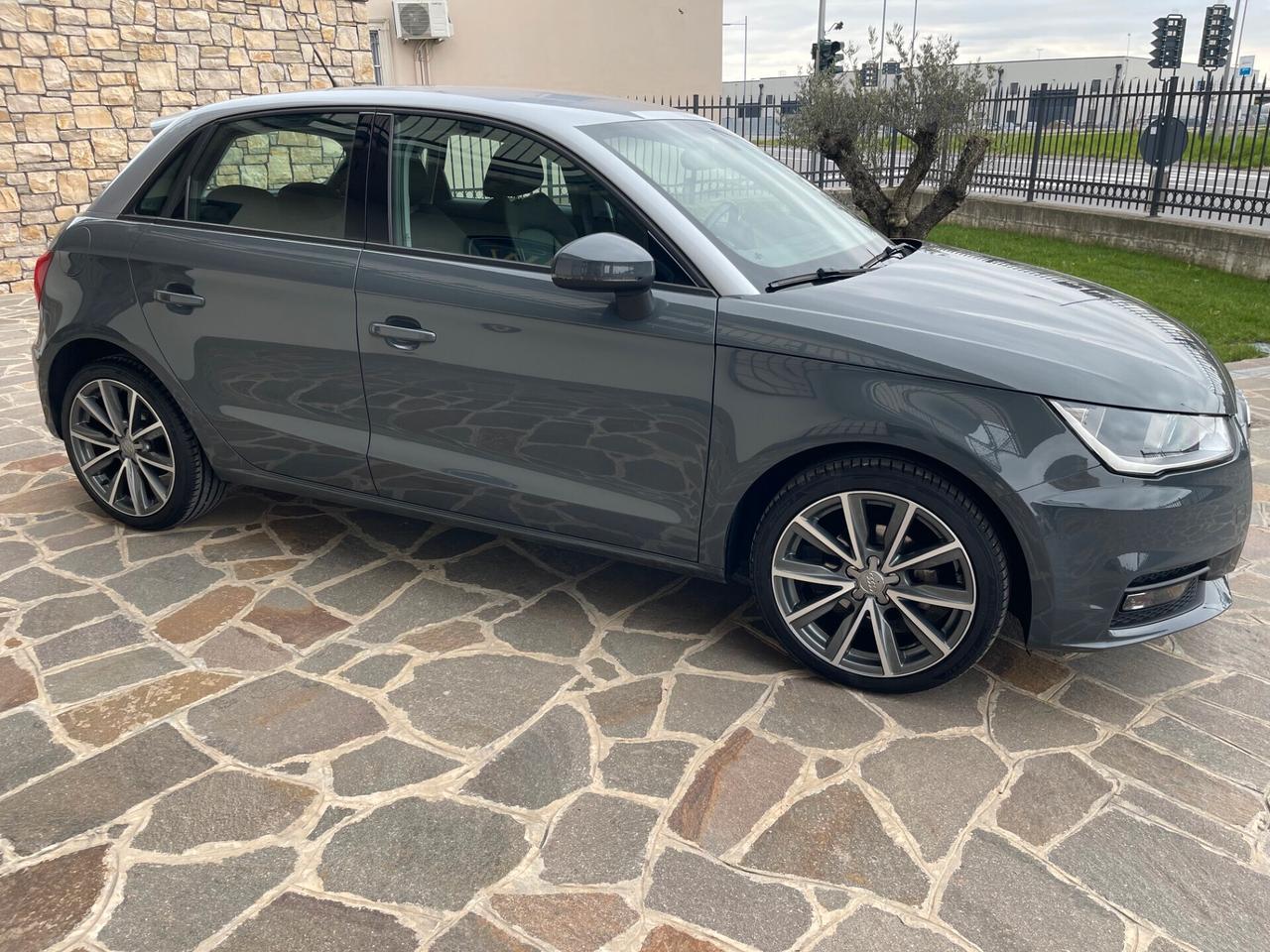 Audi A1 1.0 TFSI ultra