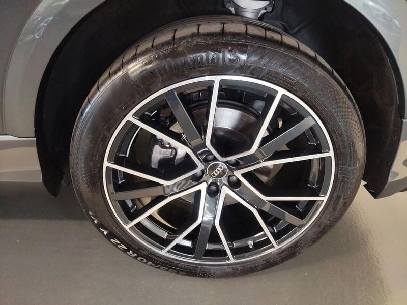 Audi Q8 Q8 3.0 tdi mhev S line edition quattro 286cv tiptronic