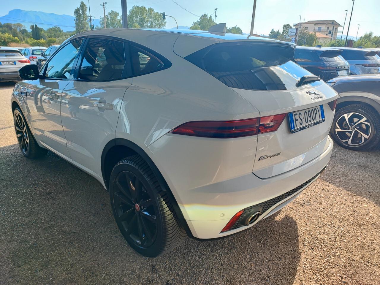 Jaguar E-Pace 2.0D 150 CV AWD aut. R-Dynamic HSE
