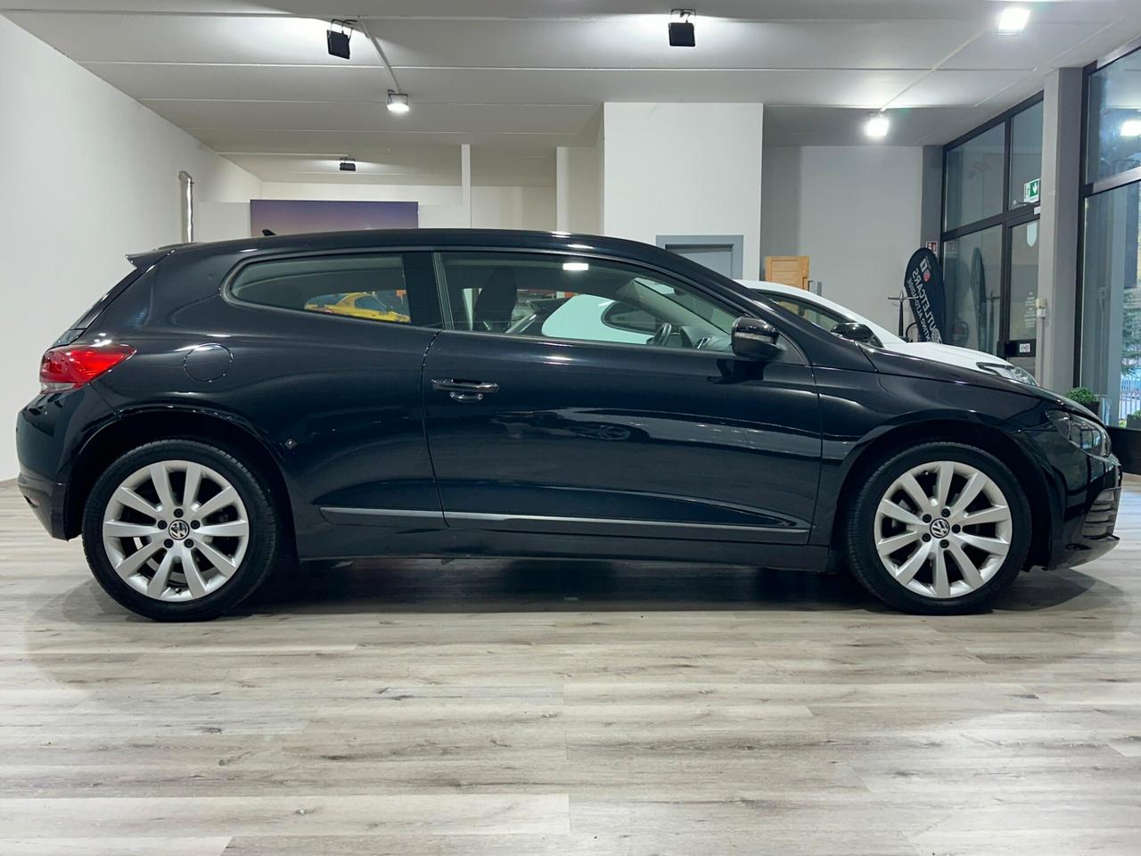 VOLKSWAGEN SCIROCCO 2.0 TDI 140CV