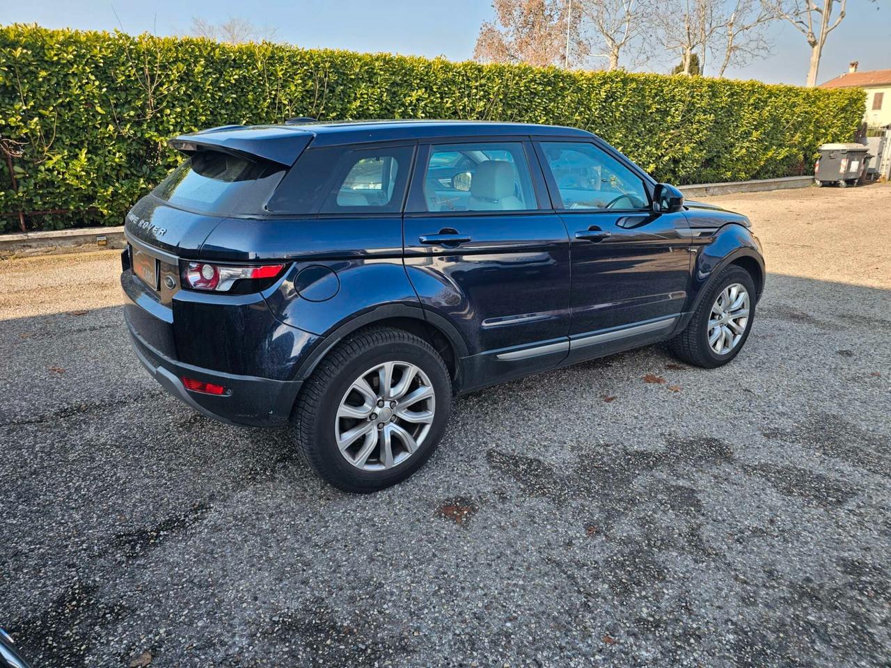 Land Rover Range Evoque 2.2 TD4 5p. Dynamic