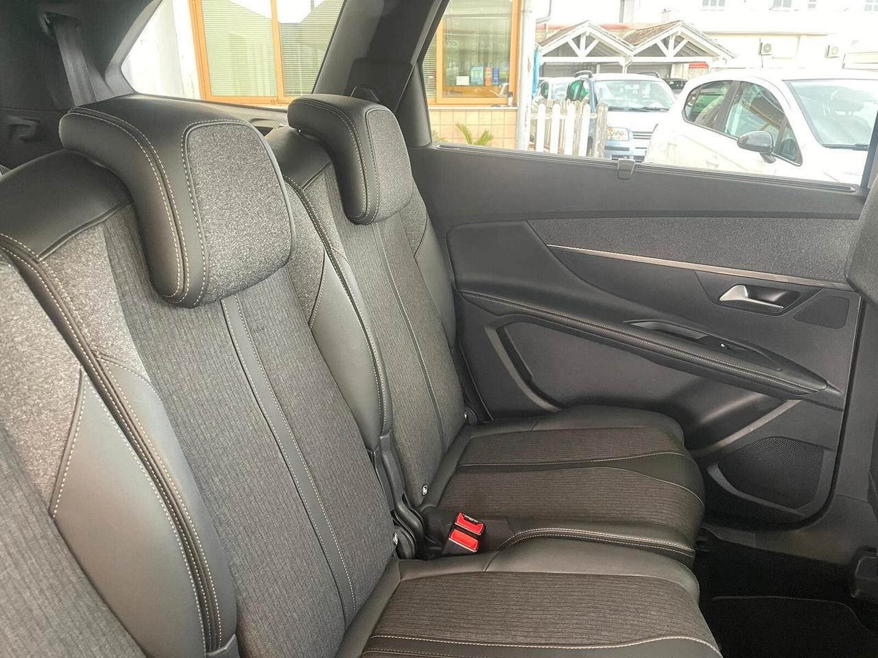 Peugeot 5008 BlueHDi 130 S&S GT Line 7 posti