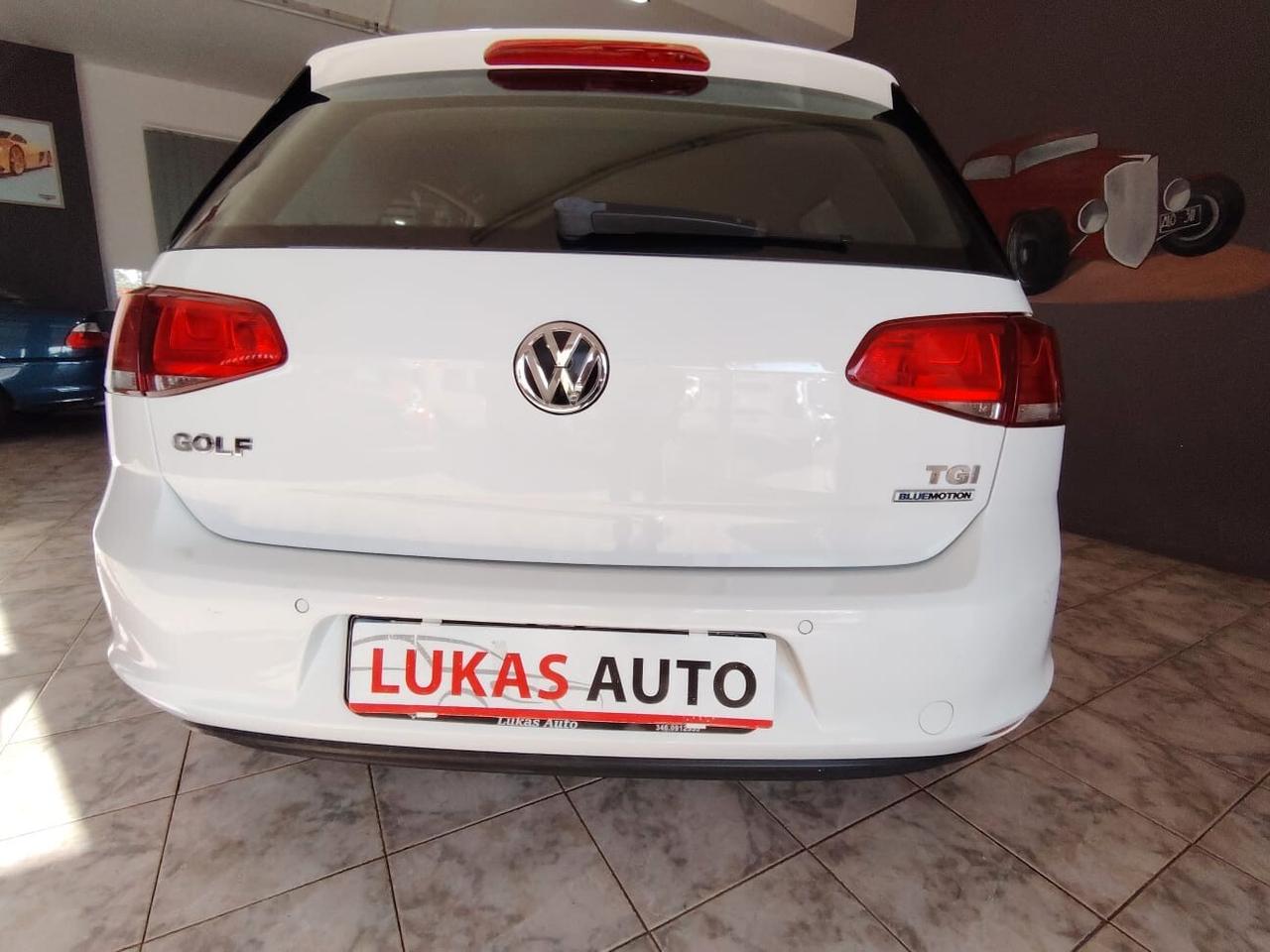 Volkswagen Golf 1.4 benzina metano