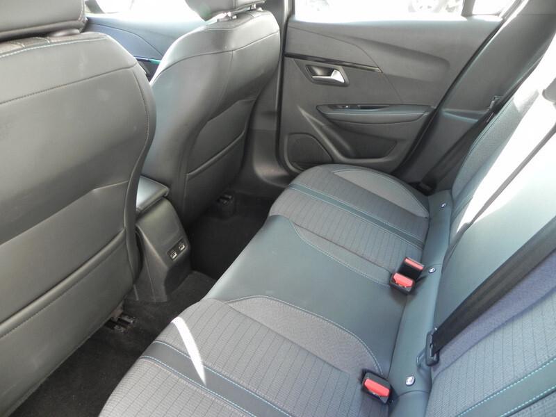 Peugeot 208 BlueHDi 100 Stop&Start 5 porte Allure Navi Pack