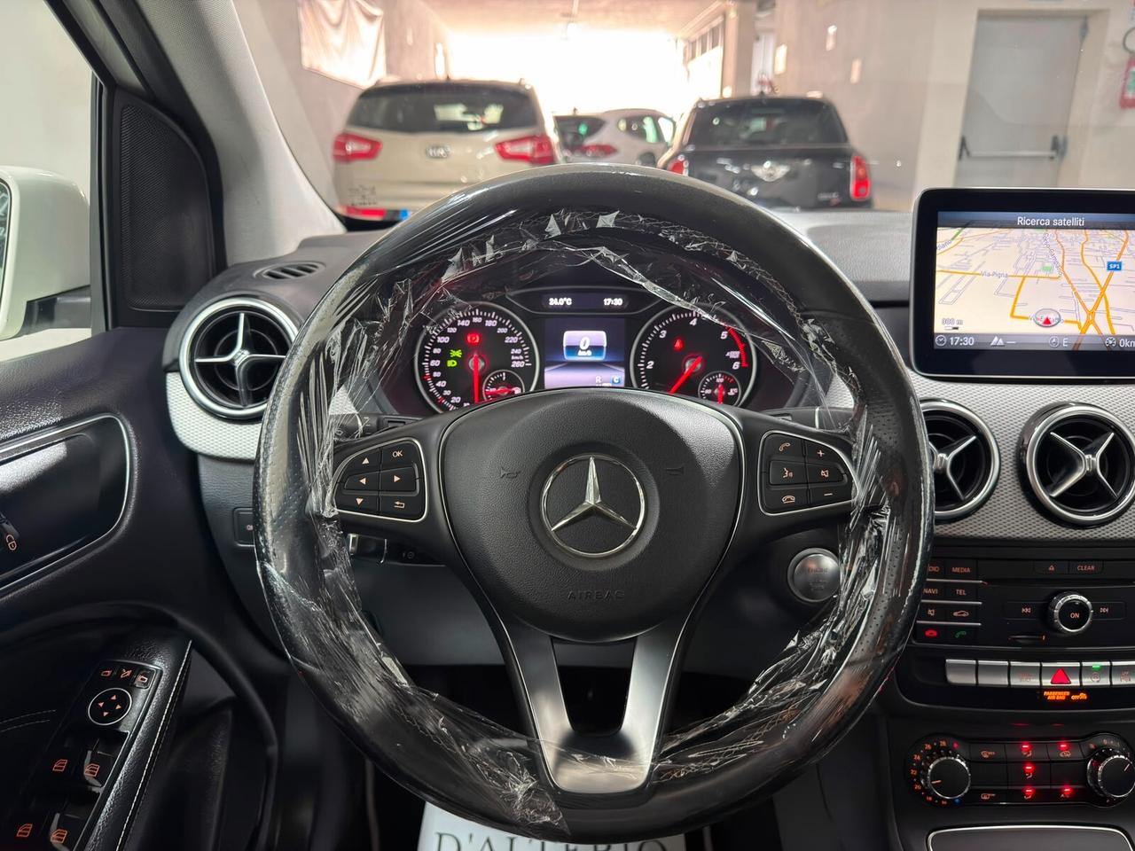 Mercedes-benz B 180 d Automatic Premium