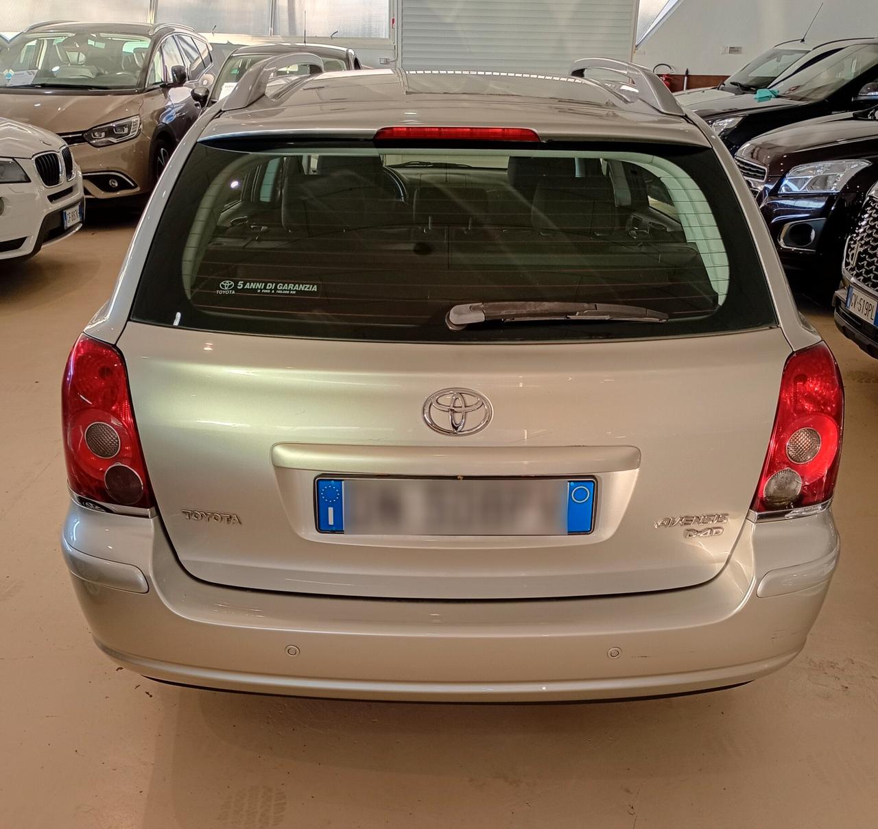 Toyota Avensis 2.0 D-4D 16V Station Wagon