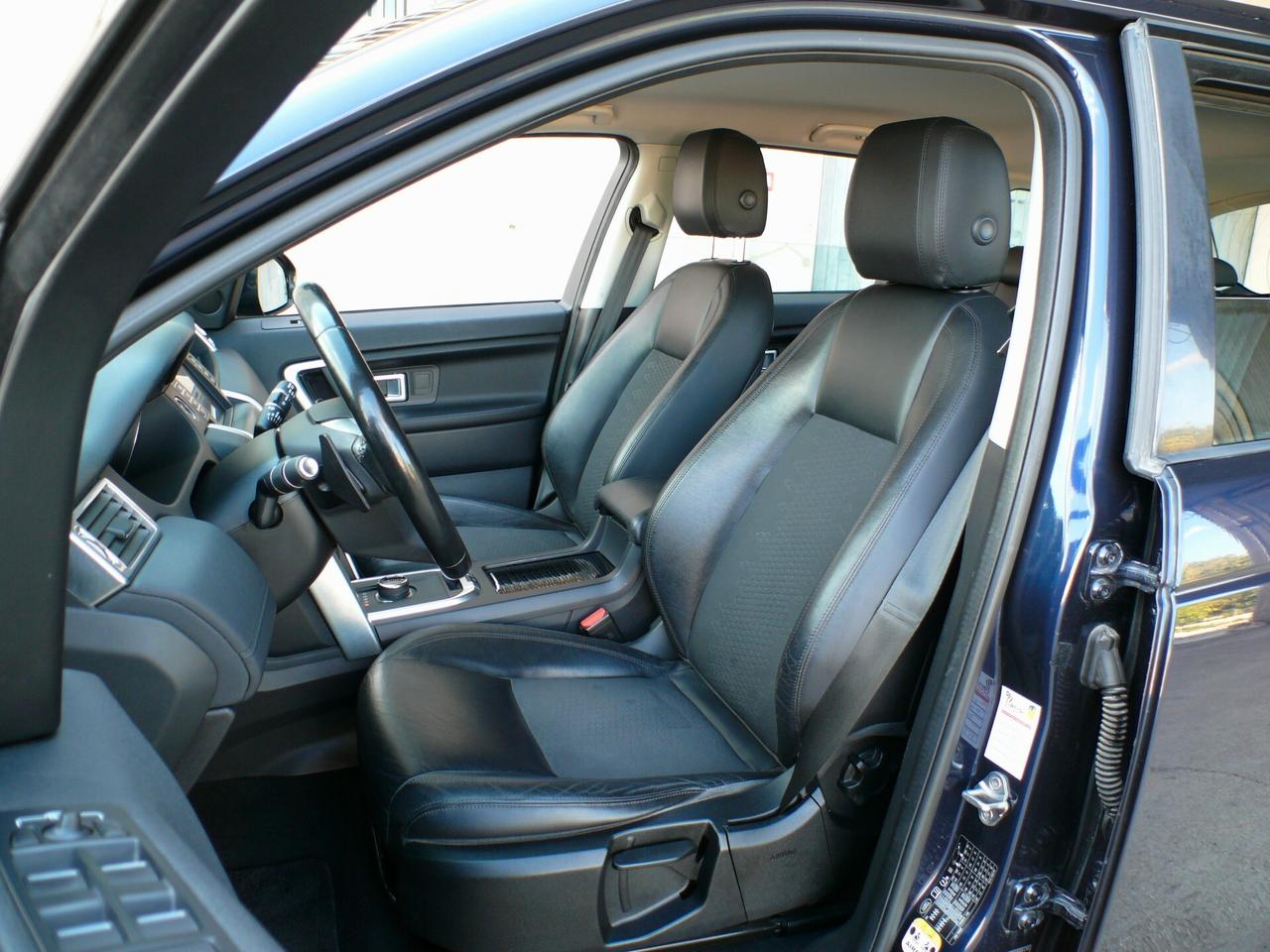 Land Rover Discovery Sport TD4 150 CV SE - (M1404)