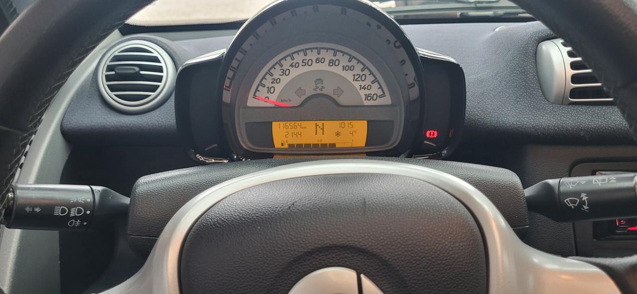 Smart ForTwo 800 40 kW coupé passion cdi