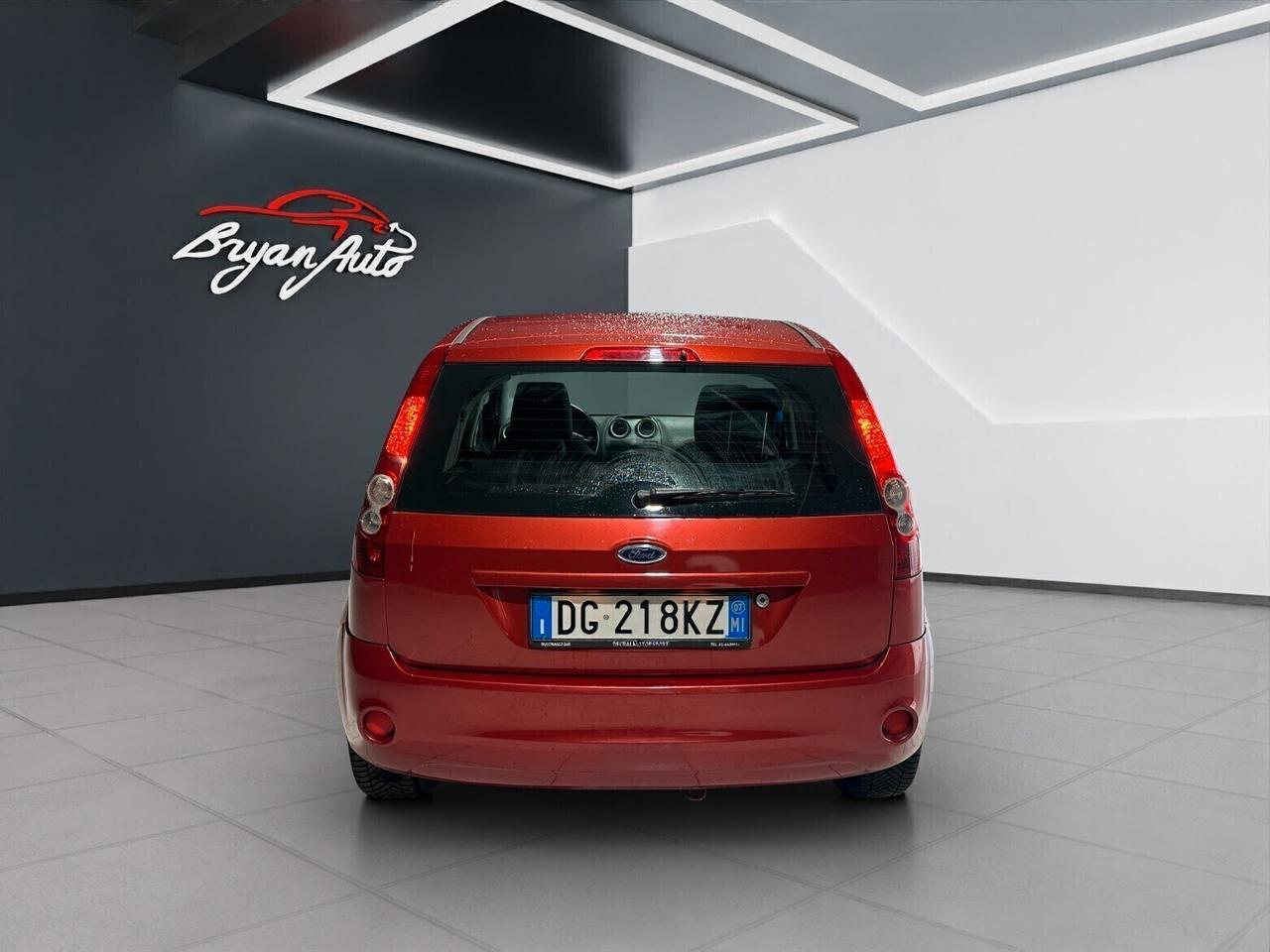 Ford Fiesta 1.2 16V 5p. Ghia GPL