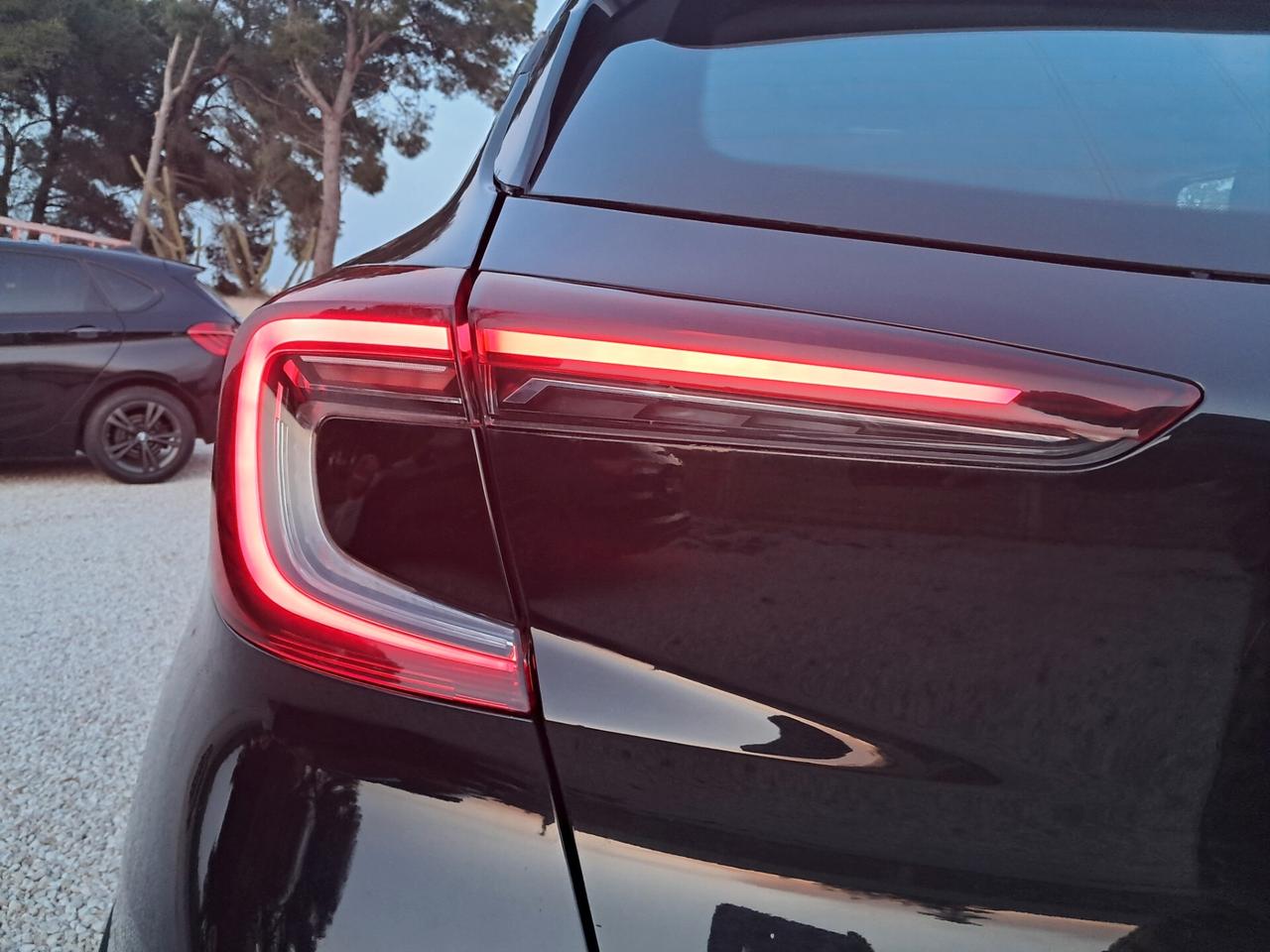 Renault CAPTUR 1.5 DCI 115CV-FULL LED*NAVI*RADAR