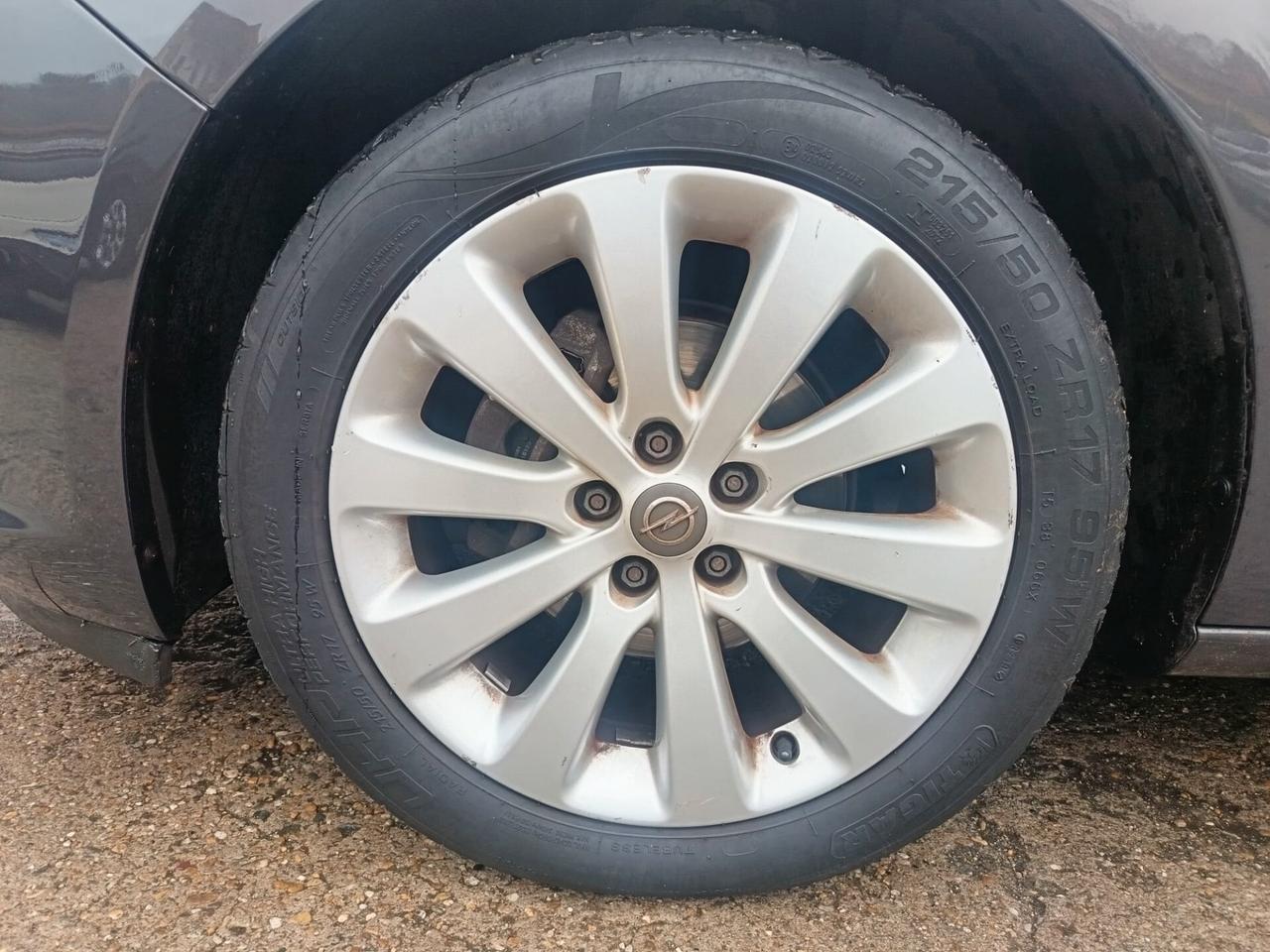 Opel Astra 1.4 Turbo 140CV 5 porte GPL Tech Cosmo