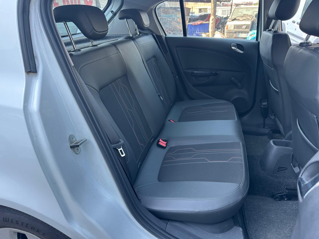 Opel Corsa 1.2 Benzina (Garanzia 24 Mesi)