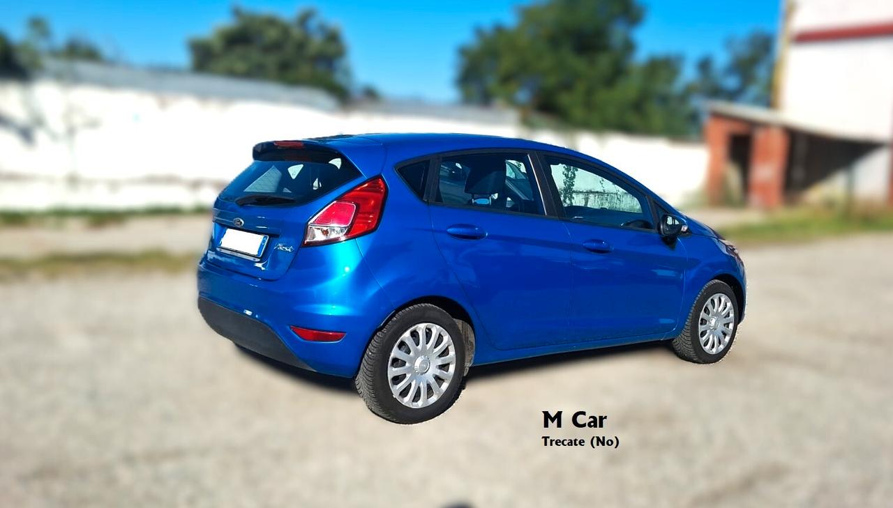 Ford Fiesta 1.2 60CV 5 porte Black & White Edition