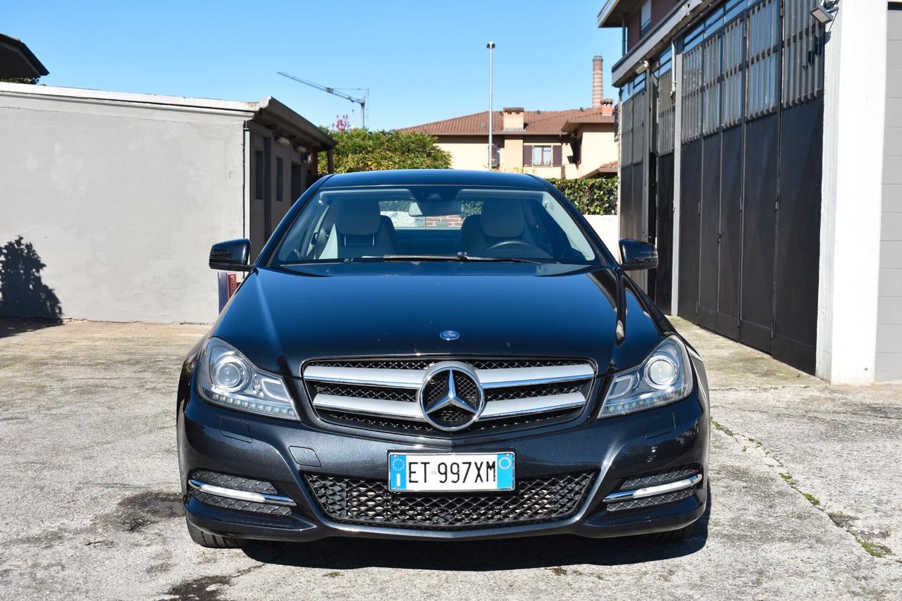 Mercedes-benz C 220 CDI Coupé 170cv Avantgarde