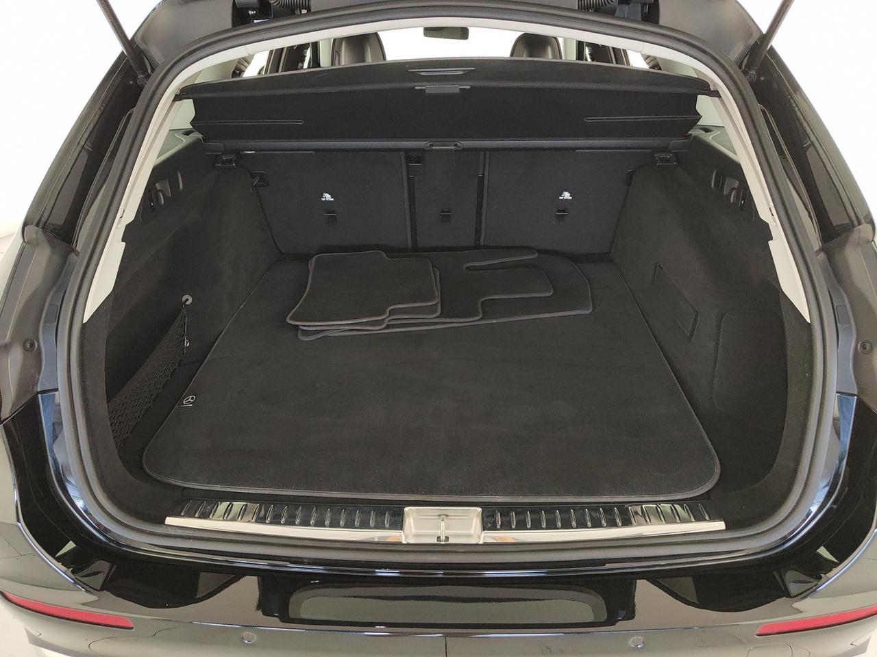 Mercedes-Benz E SW 200 d Advanced auto