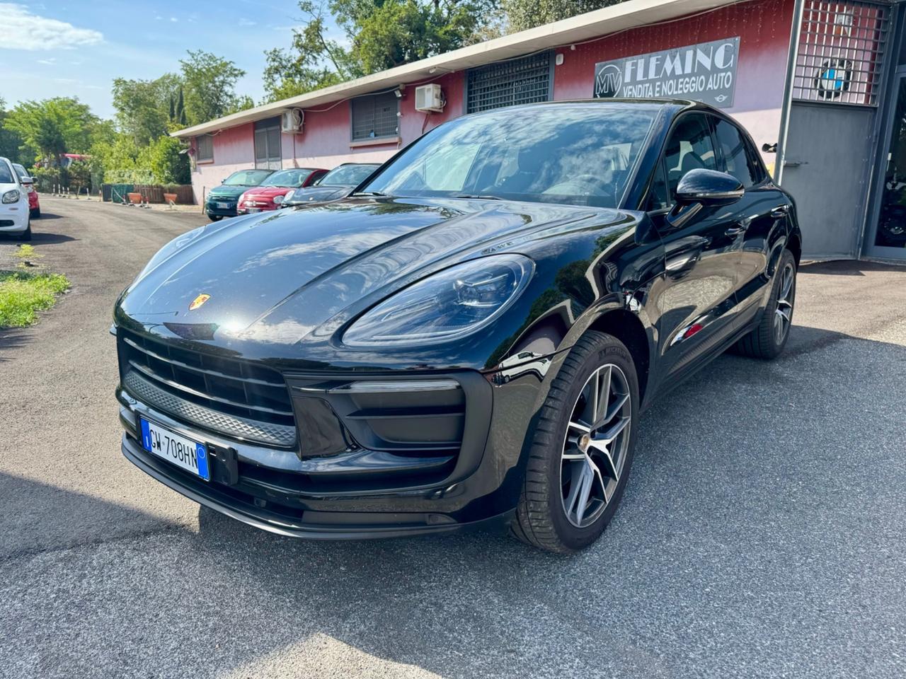 Porsche Macan 2.0 Black Chrono sport , ultimo restyling