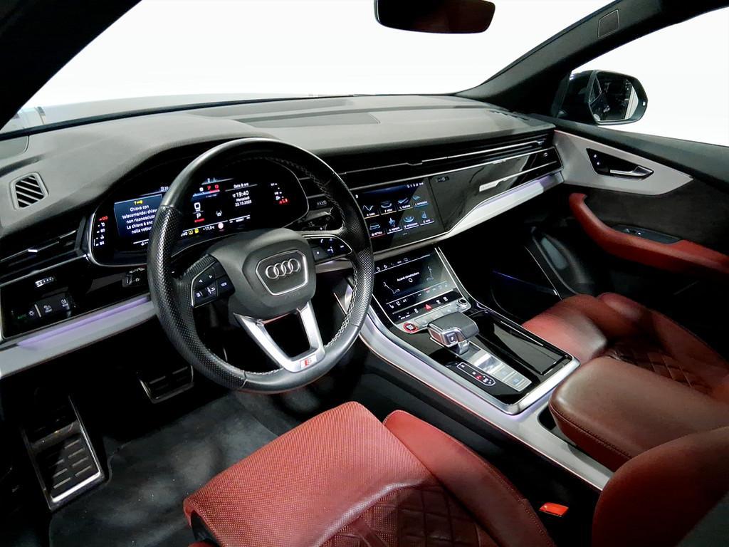 Audi Q8 S8 4.0 tfsi quattro tiptronic