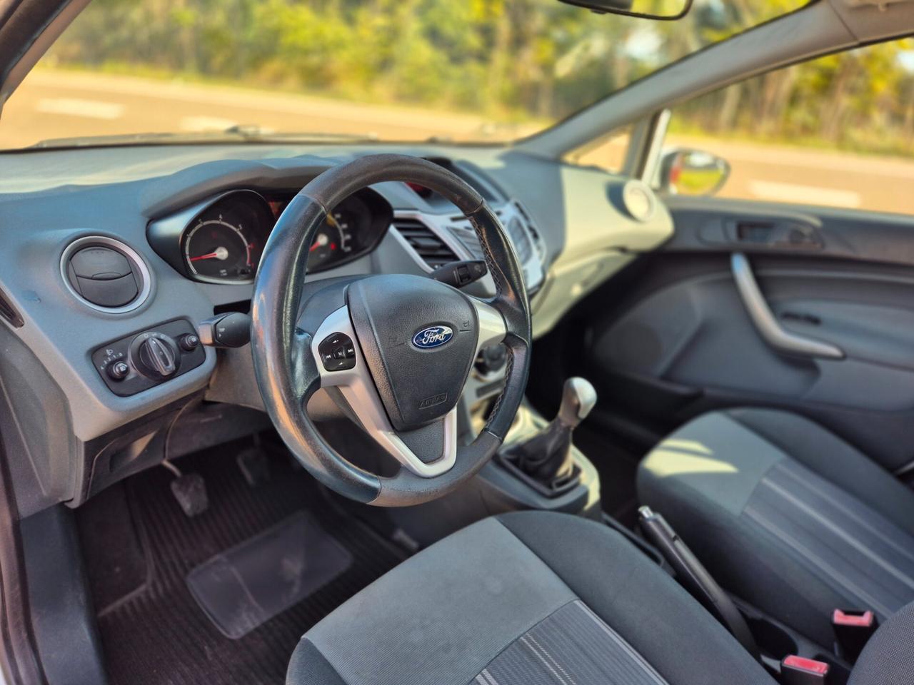 Ford Fiesta 1.4 5 porte Bz.- GPL 143.000 KM