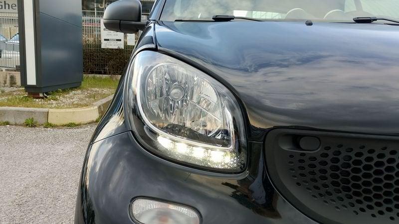 smart fortwo 70 1.0 twinamic Youngster