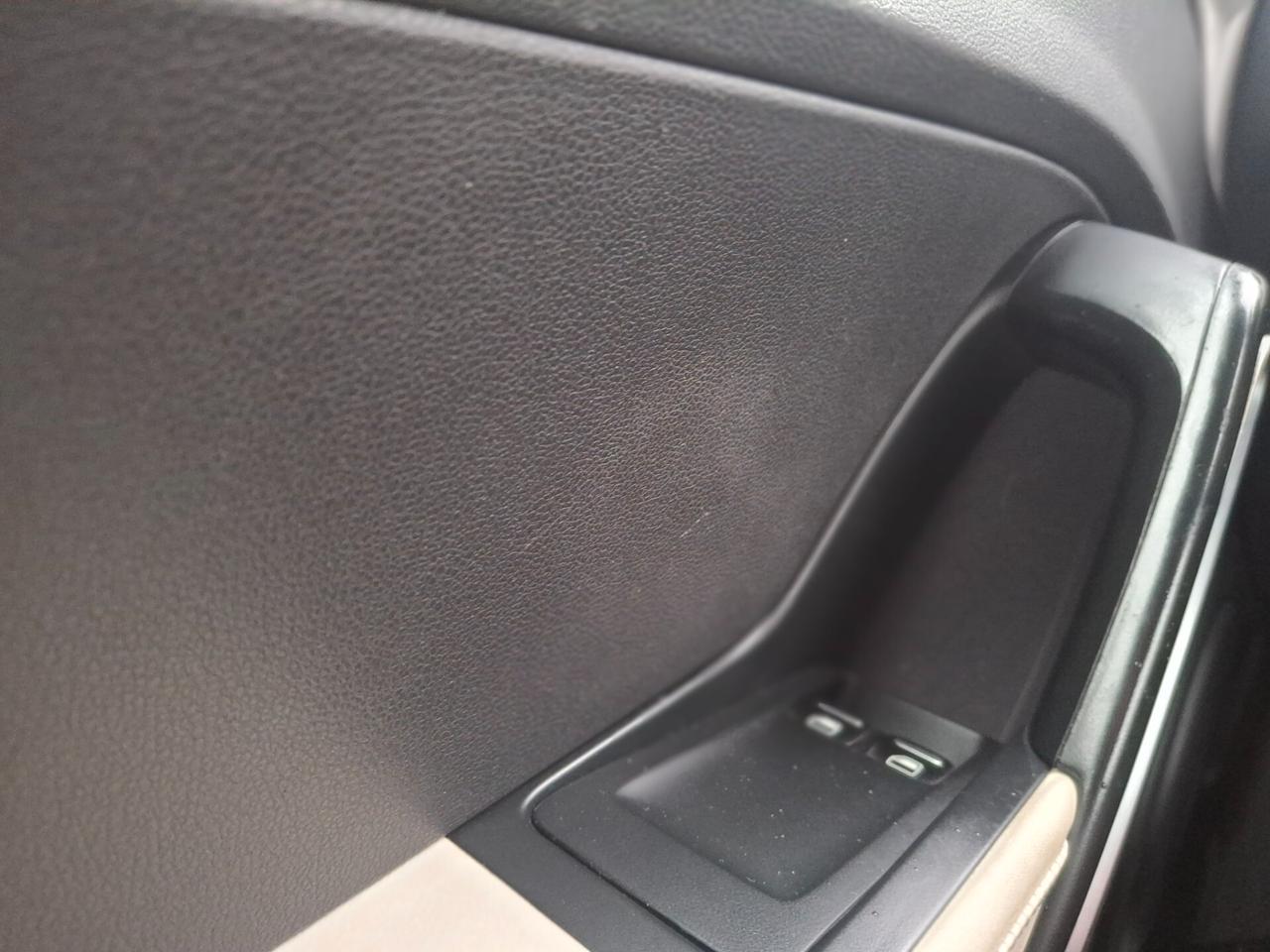 VW Maggiolino 1.6 TDI Design