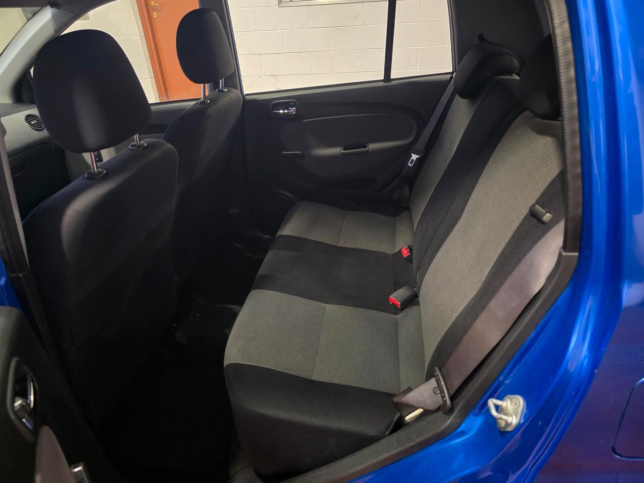 Daihatsu Cuore 1.0 12V 5 porte SX neopat