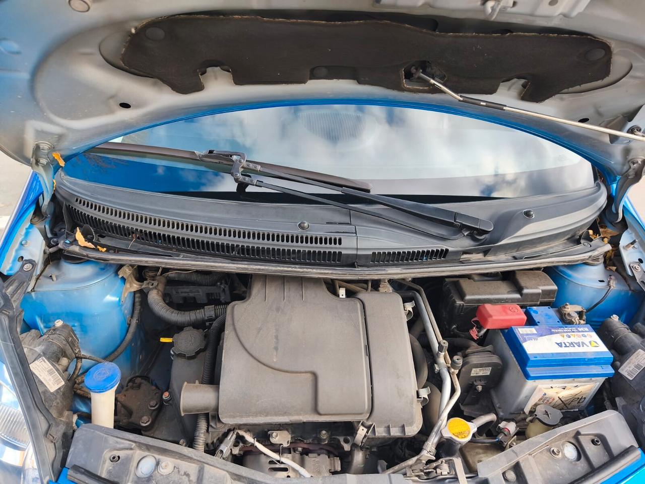 Toyota Aygo 1.0 12V VVT-i 5 porte Sol AUTOMATICA