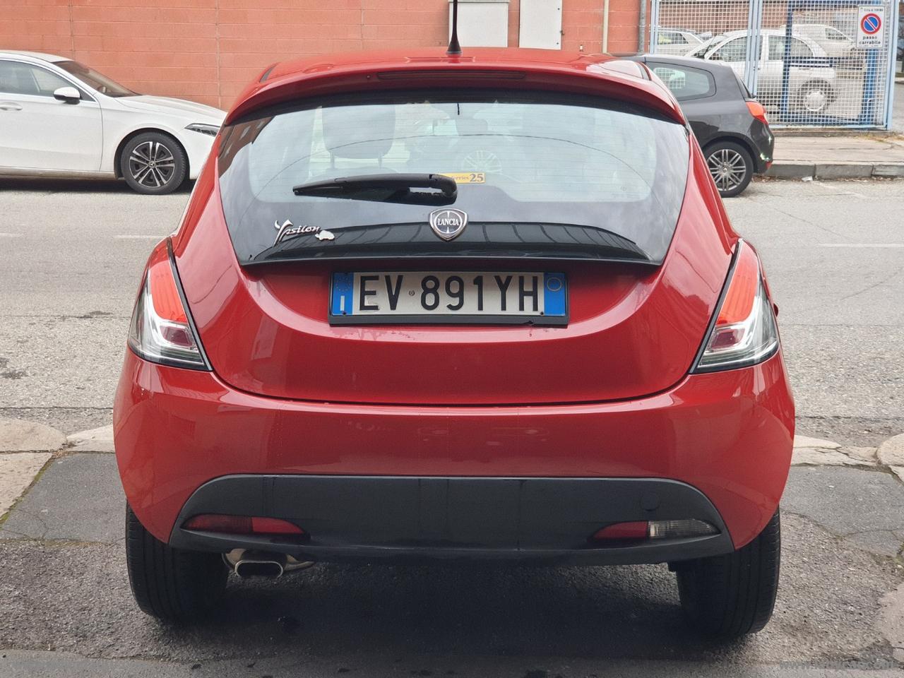 LANCIA Ypsilon 1.2 69 CV 5p.
