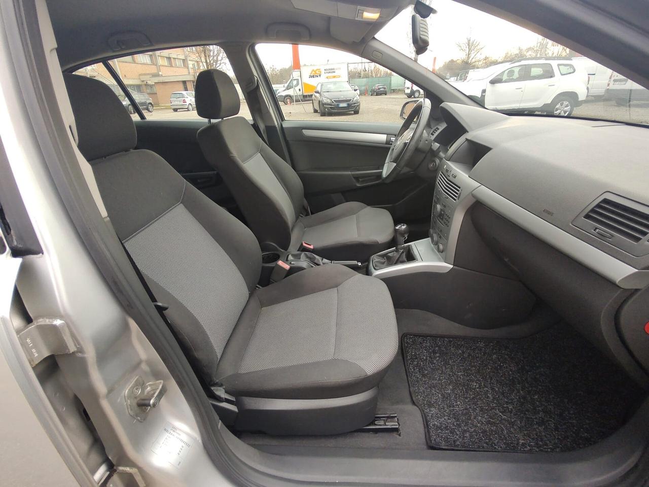 Opel Astra 1.6 16V VVT Station Wagon Cosmo, SOLO 60.000KM, OK NEOPATENTATI.