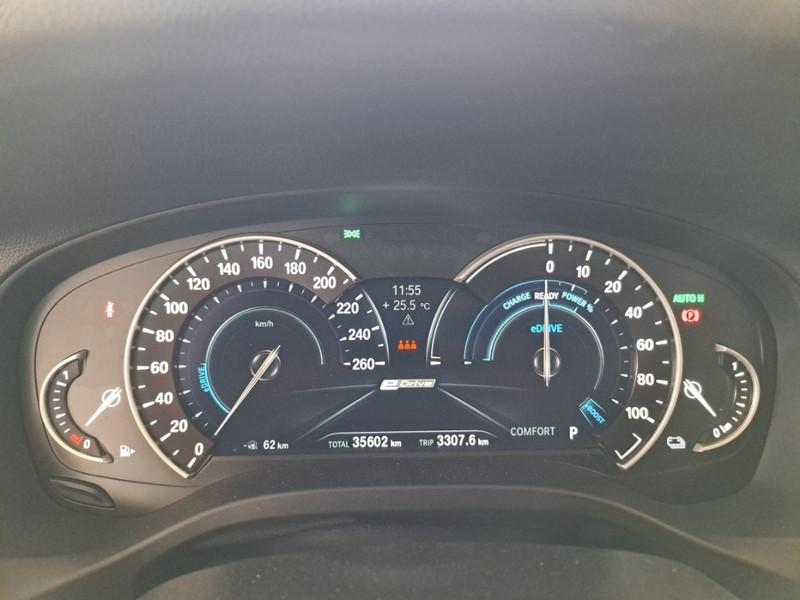 BMW X3 xDrive 30e Business Advantage Autom.