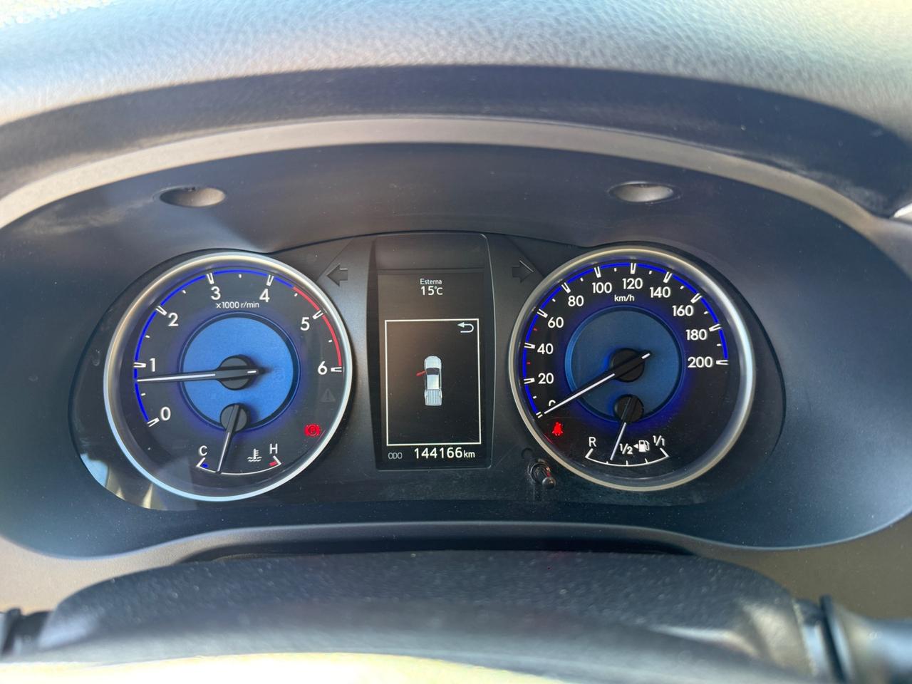 Toyota Hilux 2.4 D-4D 4WD Lounge GANCIO+HARD TOP