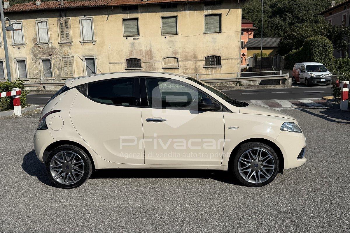 LANCIA Ypsilon 1.2 69 CV 5 porte Gold
