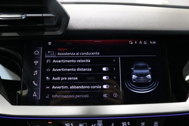 AUDI RS3 3 SPB TFSI quattro S tronic