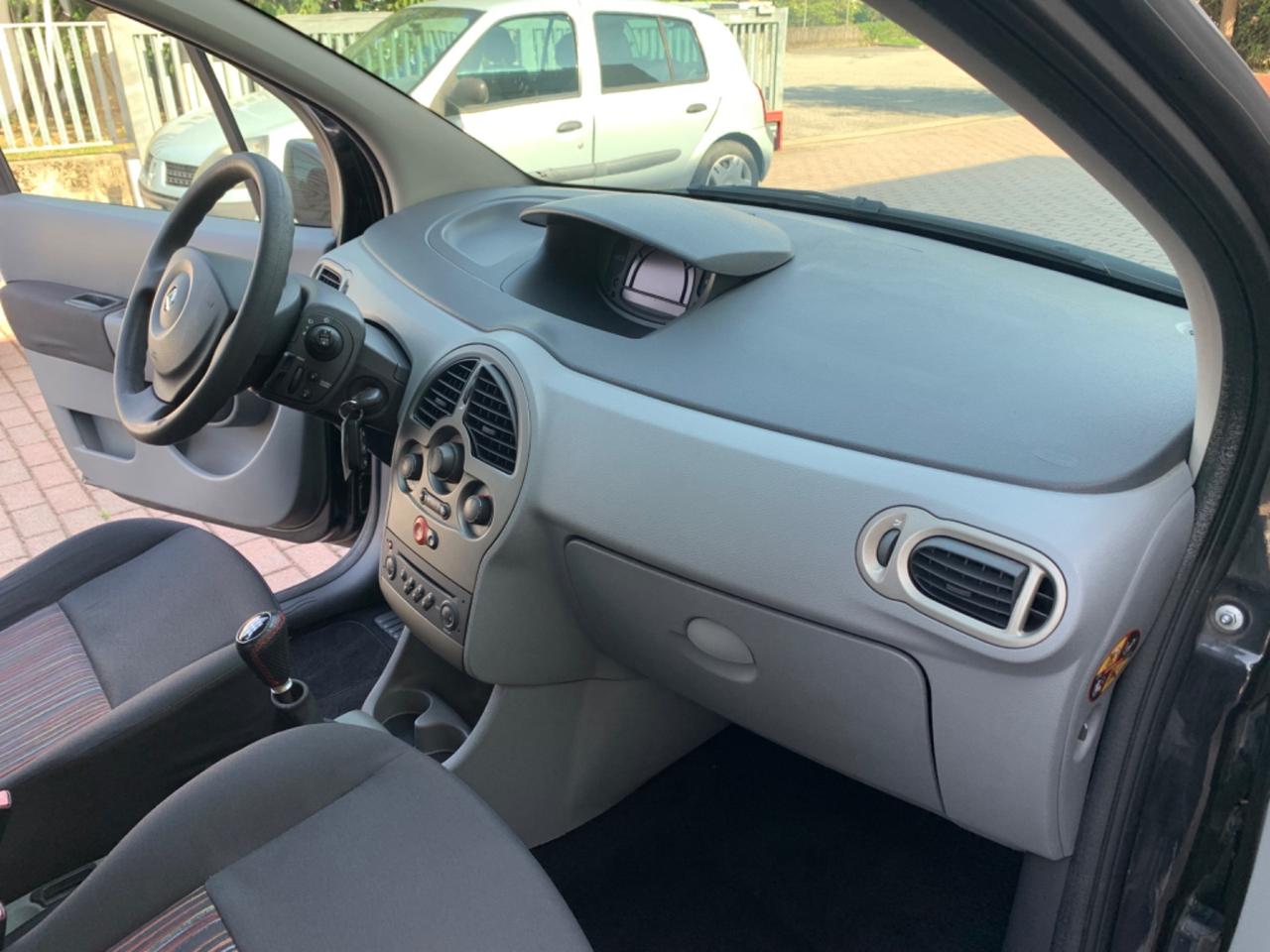 Renault Modus 1.2 16V Dynamique