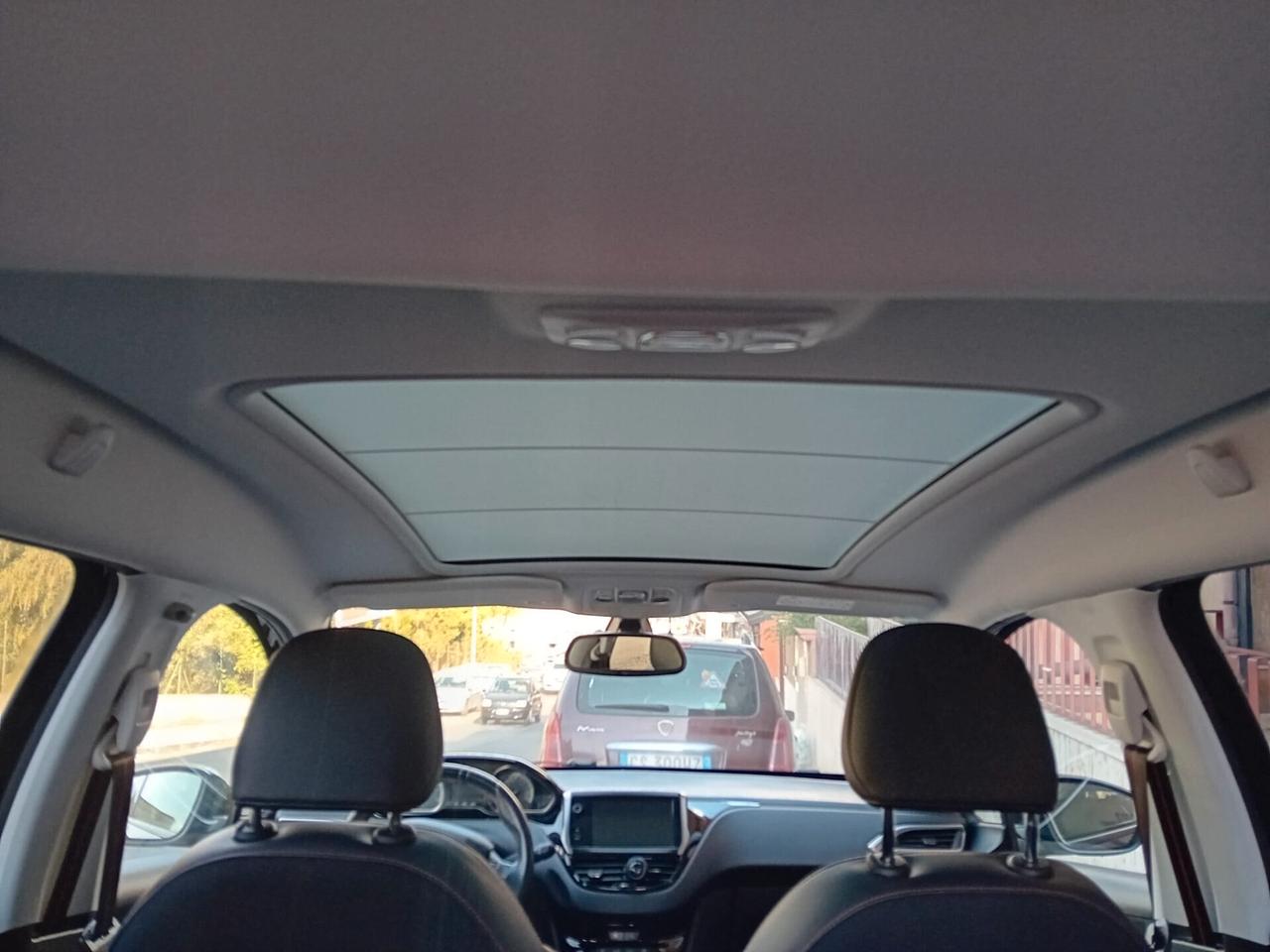 Peugeot 2008 BlueHDi 100 GT Line